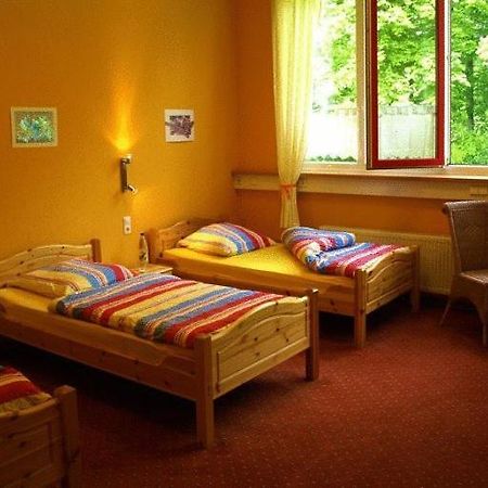 Econo Motel Goelzer Büchenbeuren Zewnętrze zdjęcie