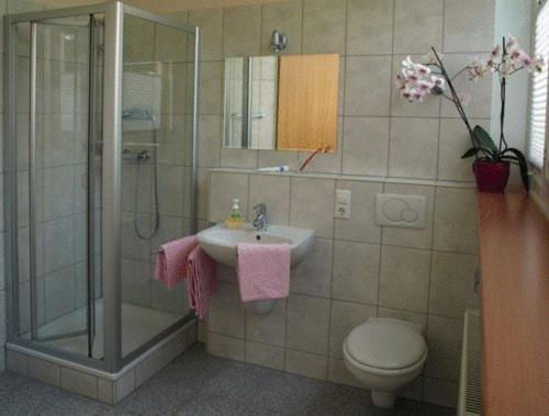 Econo Motel Goelzer Büchenbeuren Zewnętrze zdjęcie